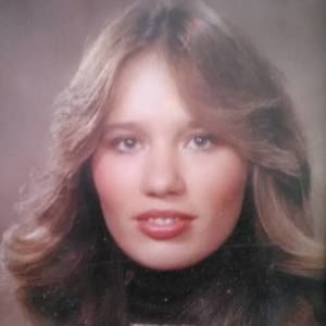 Meet your Posher, Cynthia